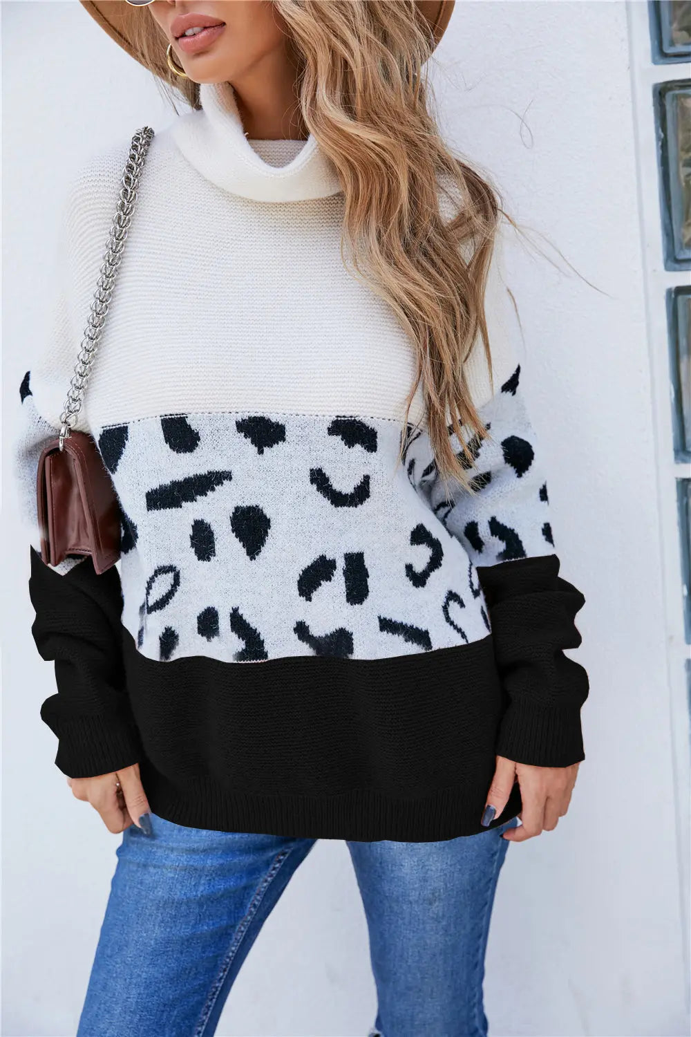 Trendy casual-stylish womens leopard print sweater. MODISHMARY